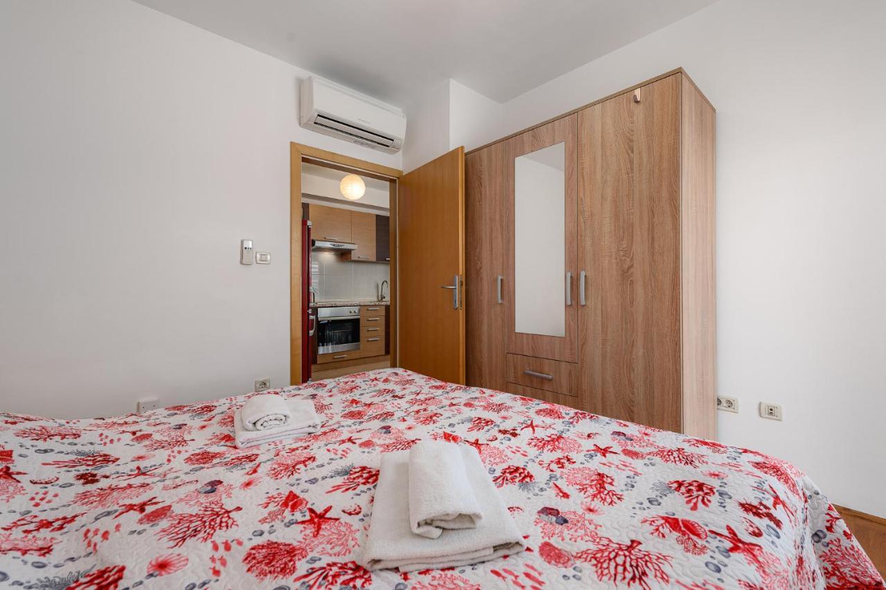 Apartment Ares 14 - Umag Center Extérieur photo